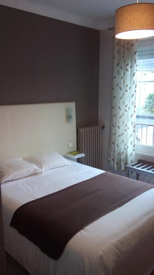 Hotel Saint-Michel Les Monts d'Aunay Eksteriør bilde